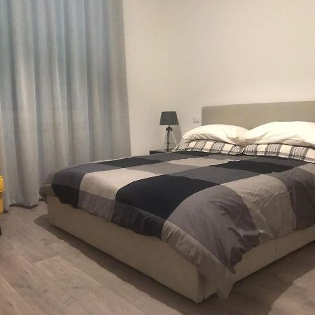 La Maison Du Mira Intra Bagian luar foto