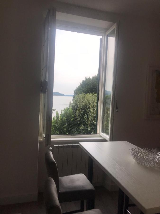 La Maison Du Mira Intra Bagian luar foto